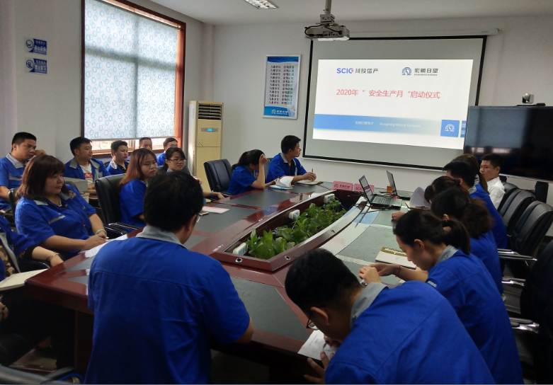 开云app官方登录入口,开云(中国)
,宏明日望,株洲电子科技,湖南电容器,株洲电容器,电容器